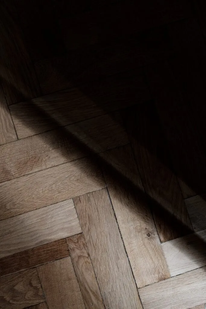 Photo "What you need to know about maintaining floors and parquet in a home"