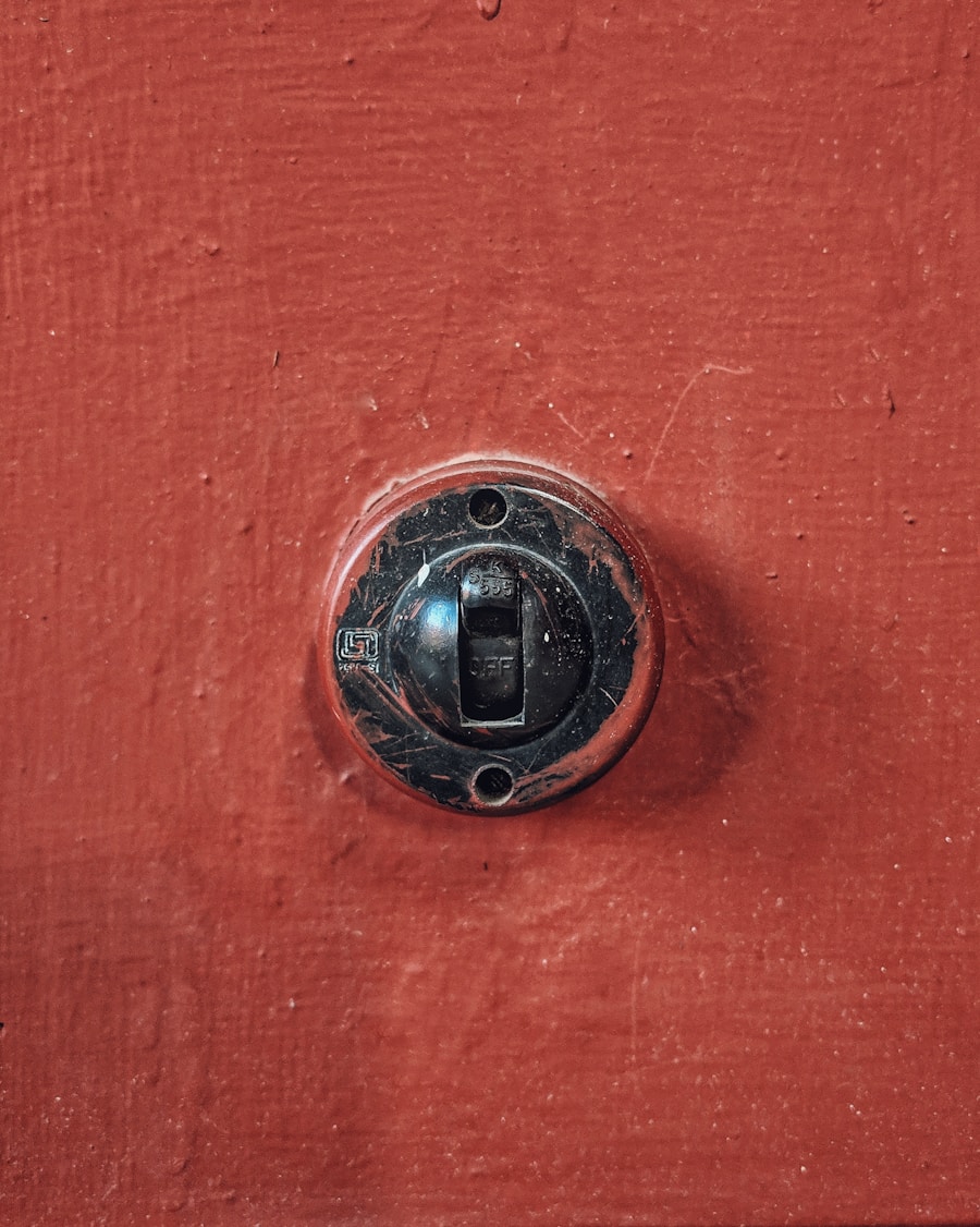 Photo "What to do to properly maintain the homes alarm and security systems"