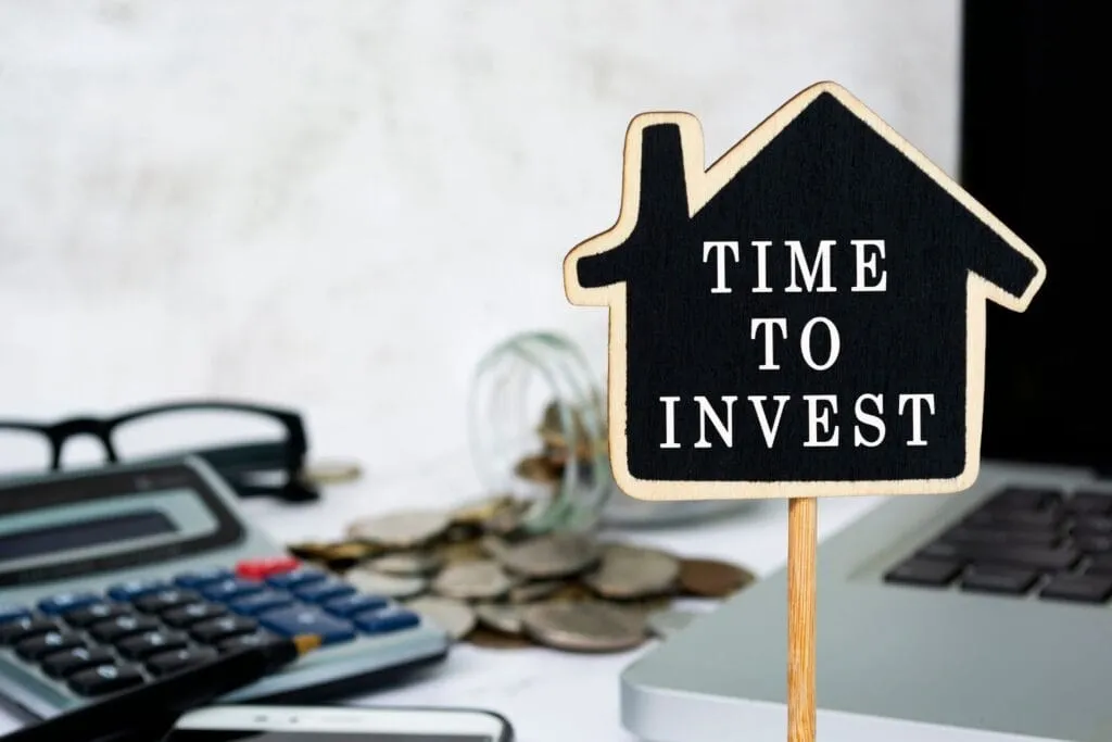 Diversificarea portofoliului – de ce merită să adaugi imobiliare în investițiile tale? Diversificarea portofoliului – de ce merită să adaugi imobiliare în investițiile tale?