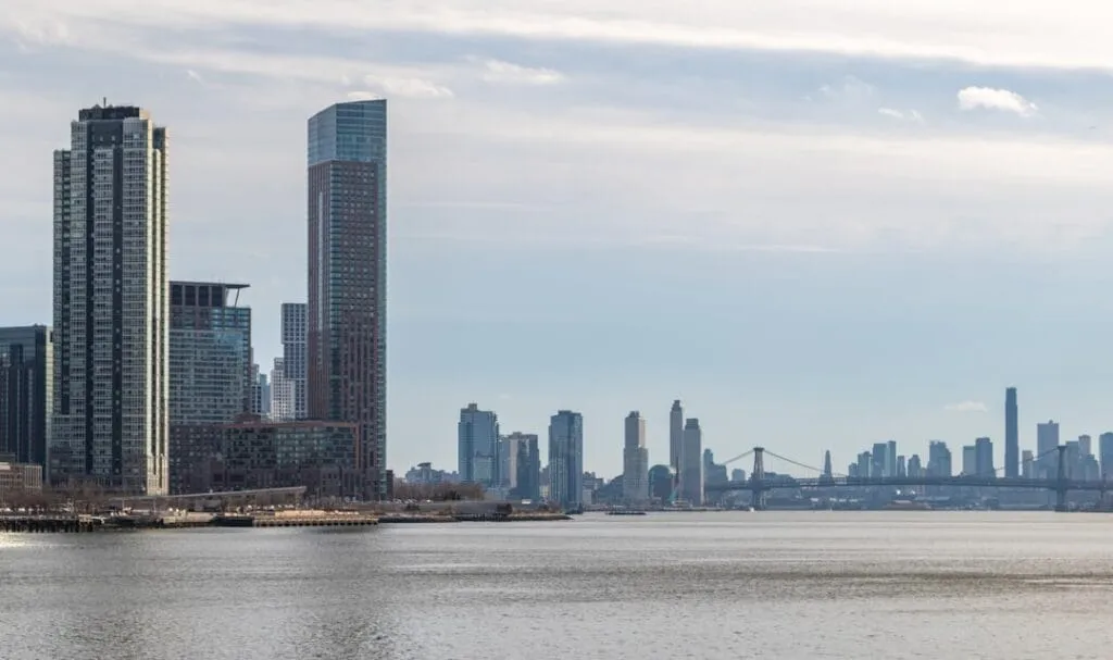 Photo real estate market